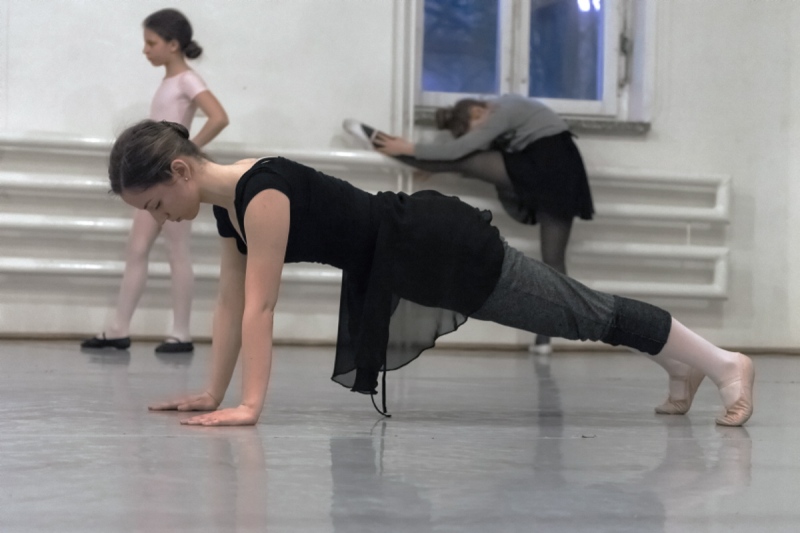2015 ZIELONA GORA Ania Szafran baletnica w miescie ballerina project tancerka balet proba trening przed konkursem w kolobrzegu FOT. PAWEL JANCZARUK / WueF