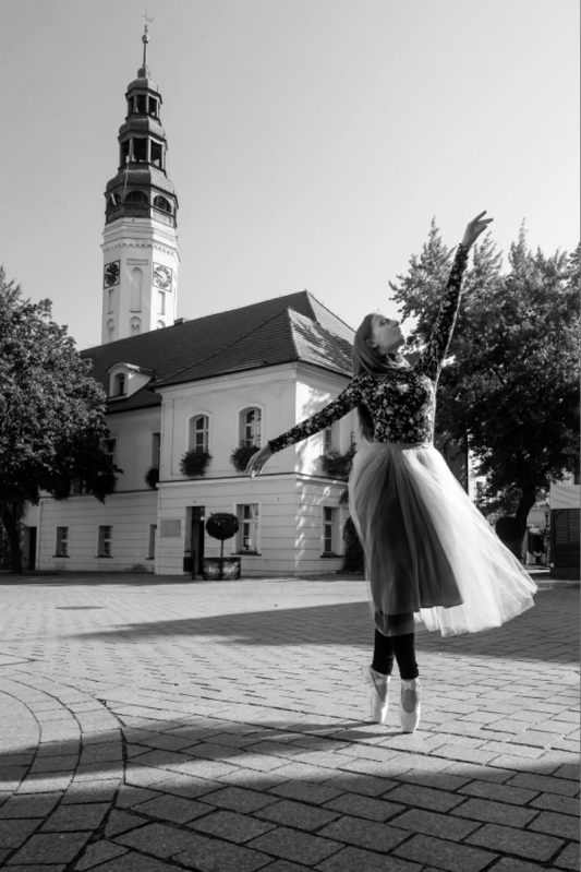 2018 ZIELONA GORA Ola Dudziak baletnica w miescie ballet ballerina project tancerka balet ballerina in the city FOT. PAWEL JANCZARUK
