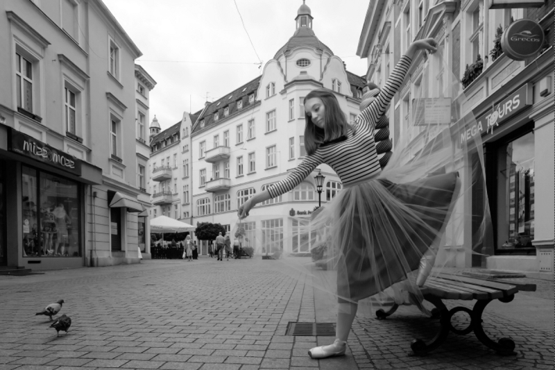 2018 ZIELONA GORA Ola Dudziak baletnica w miescie ballet ballerina project tancerka balet ballerina in the city FOT. PAWEL JANCZARUK